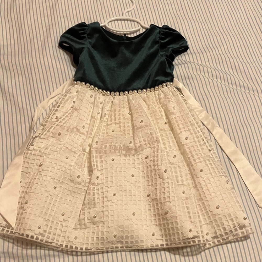 Elegant Green and Cream Girls Dress